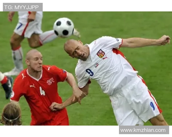 各位置足球巨星对比分析：从门将到前锋的技术特点与发展潜力